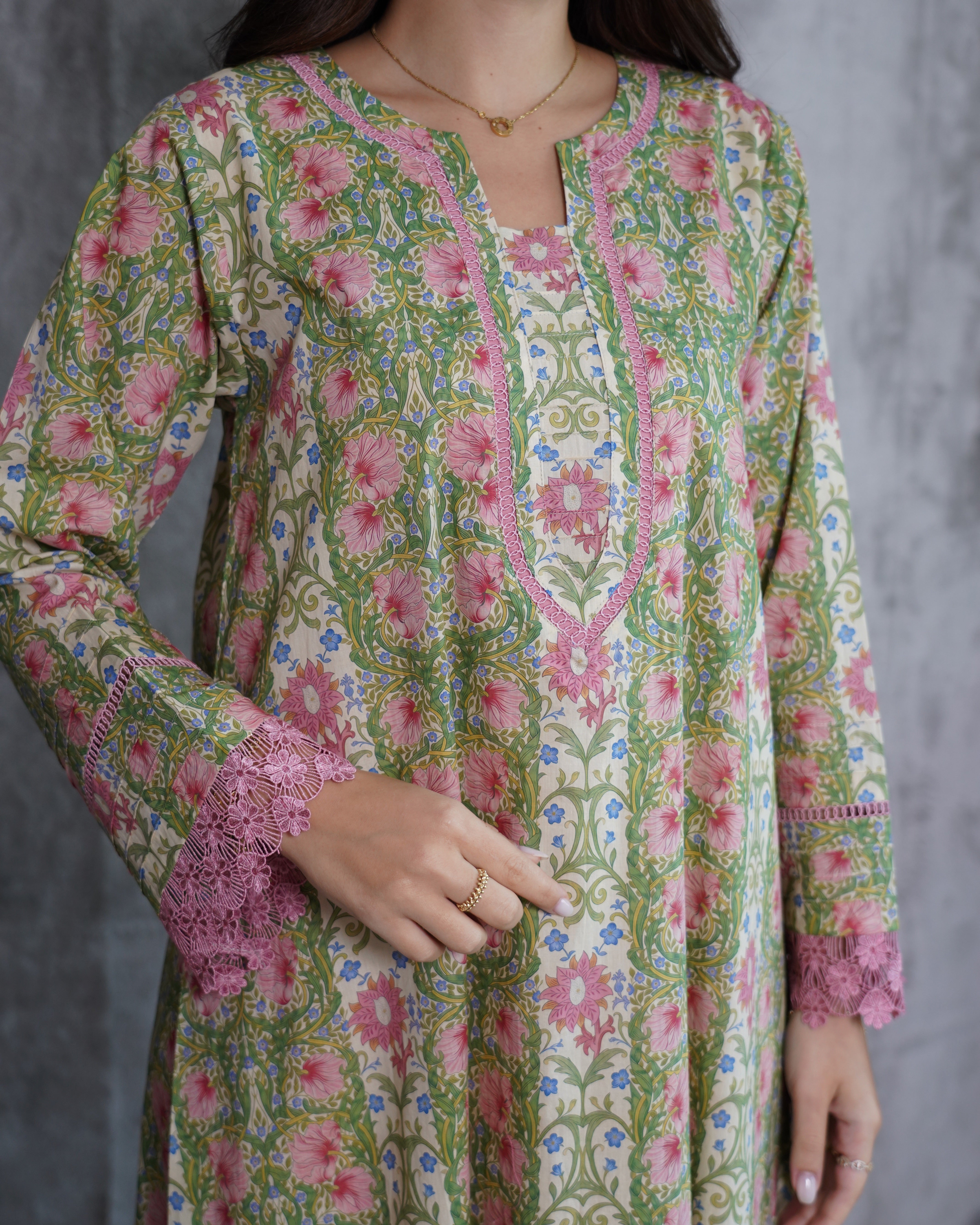 Pink Botanica