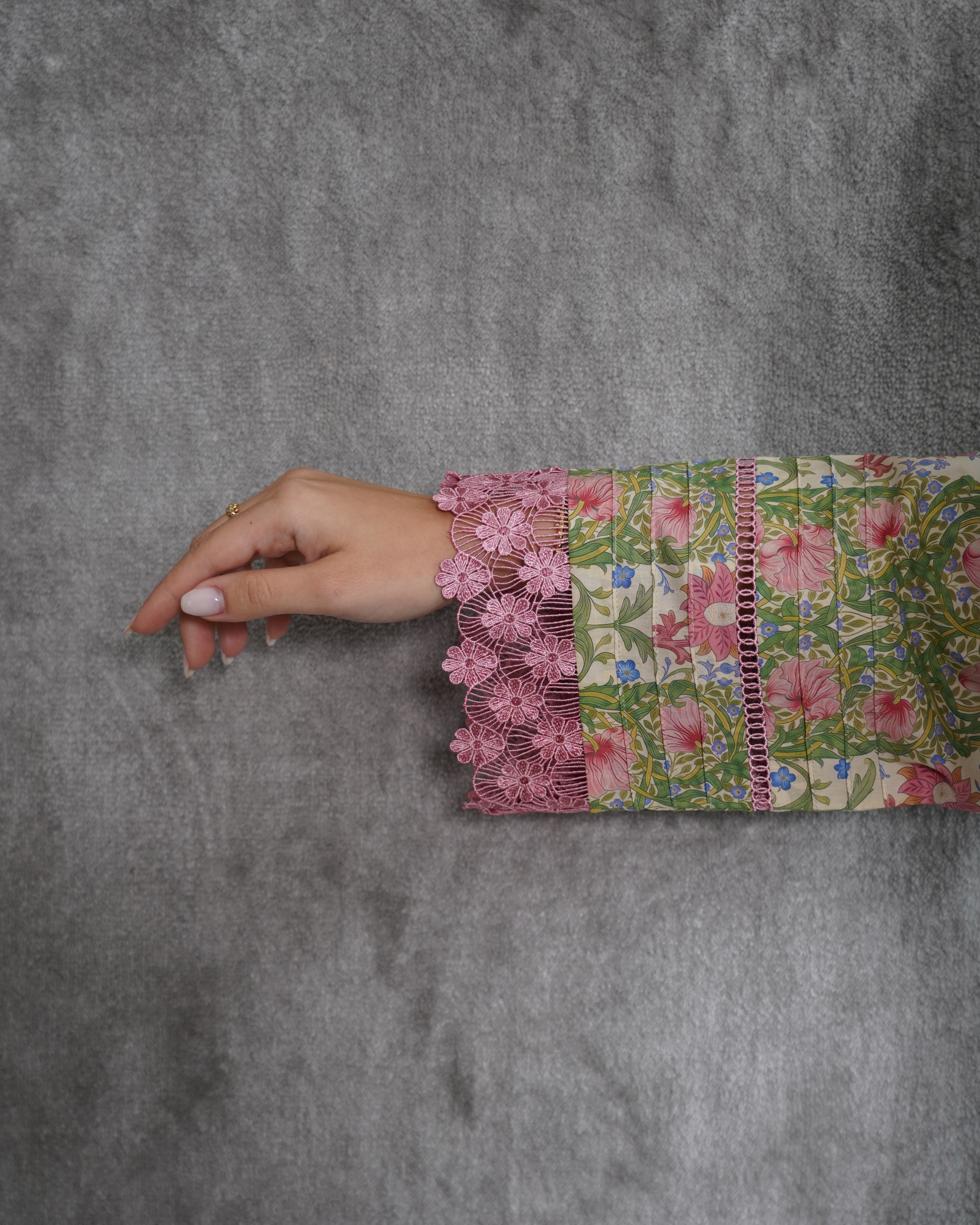 Pink Botanica